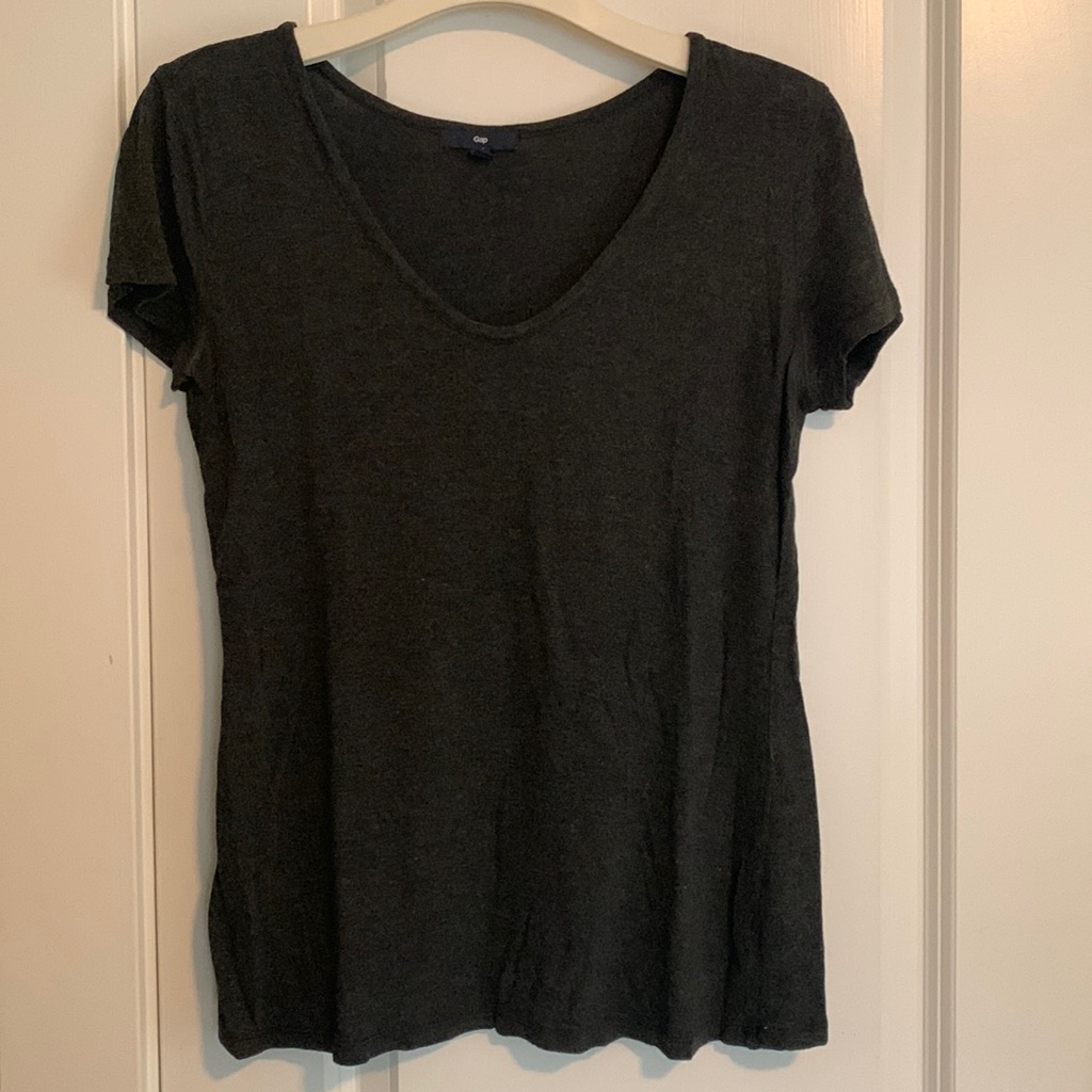Gap Dark Gray Basic Tee